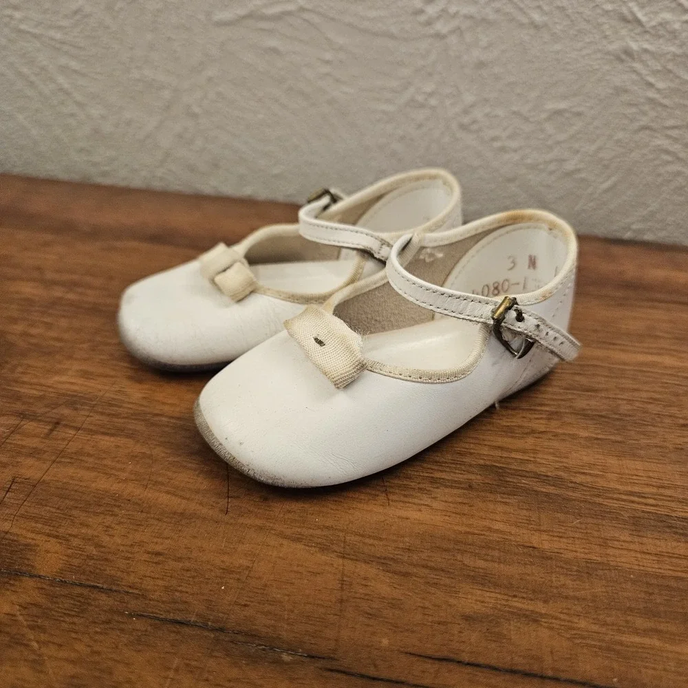 Vintage Baby Deer Soft Soles 3N Baby Shoes Original Box Infant‎ White READ